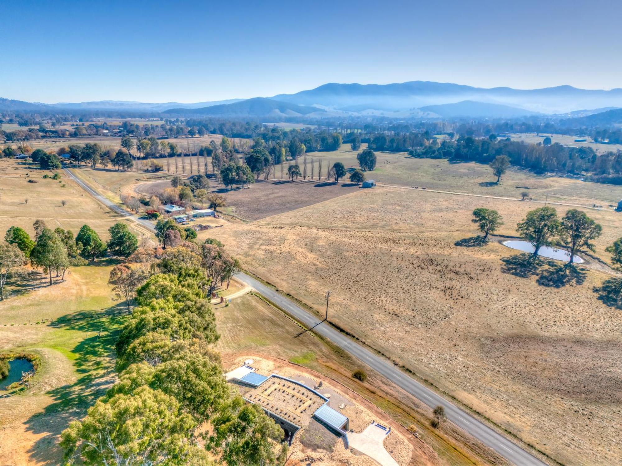 Panoramia Villas Myrtleford Exterior photo